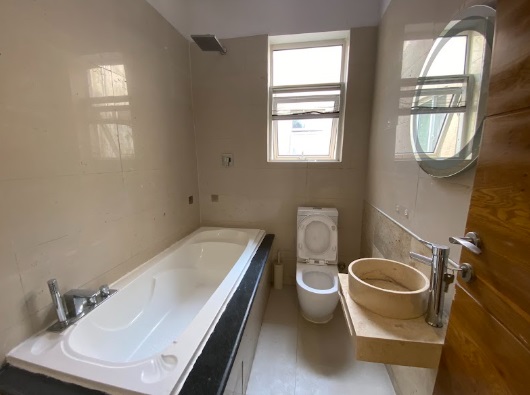 2-BEDROOM WATERFRONT PROPERTY  BANANA ISLAND ESTATE , IKOYI